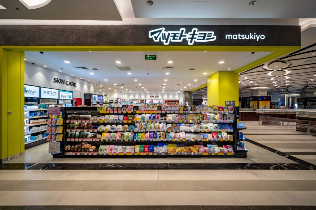 Matsumoto Kiyoshi Hung Vuong Plaza