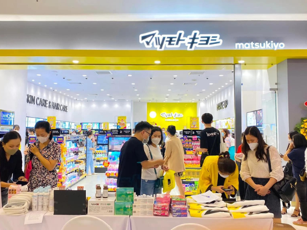 Matsumoto Kiyoshi Vincom MEGA MALL